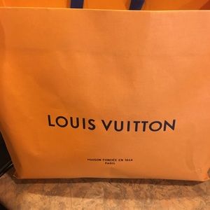 Louis Vuitton Bag brand new. Never worn.