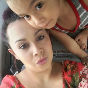 Meet your Posher, Nidia