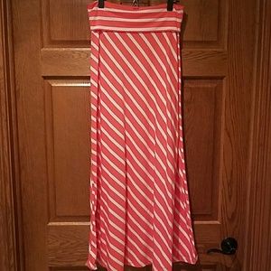 Mossimo maxi skirt