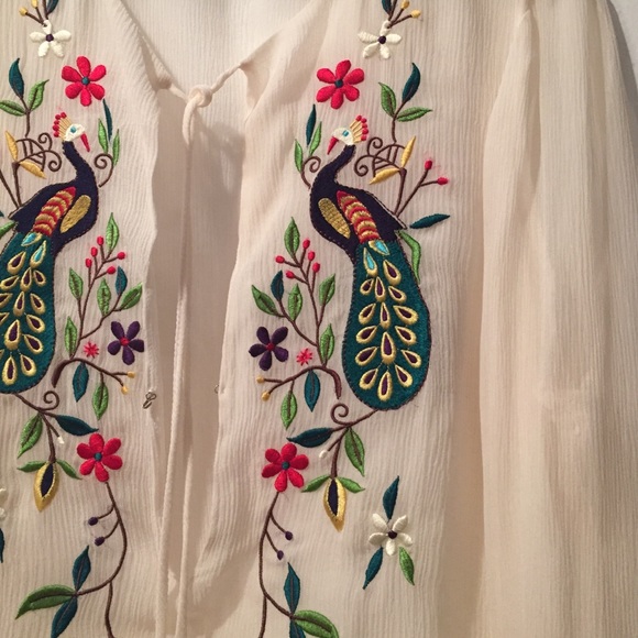 Allen B white shirt with colorful embroidery - Picture 2 of 2