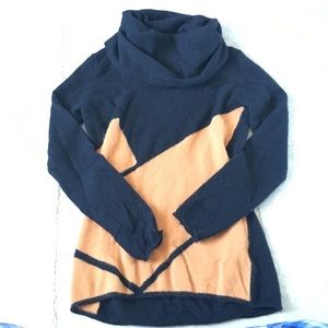 Turtle neck sweater