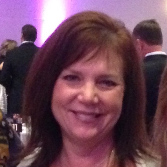 Meet your Posher, Becky