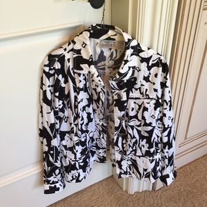 Black & white patterned jacket (Chico's Size 1)