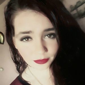 Meet your Posher, Lily