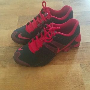 Nike Shock sneakers