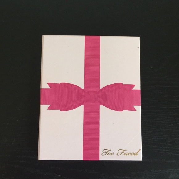 too Faced la grande chateau