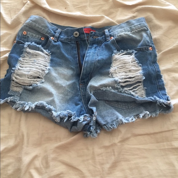Distressed high waisted shorts