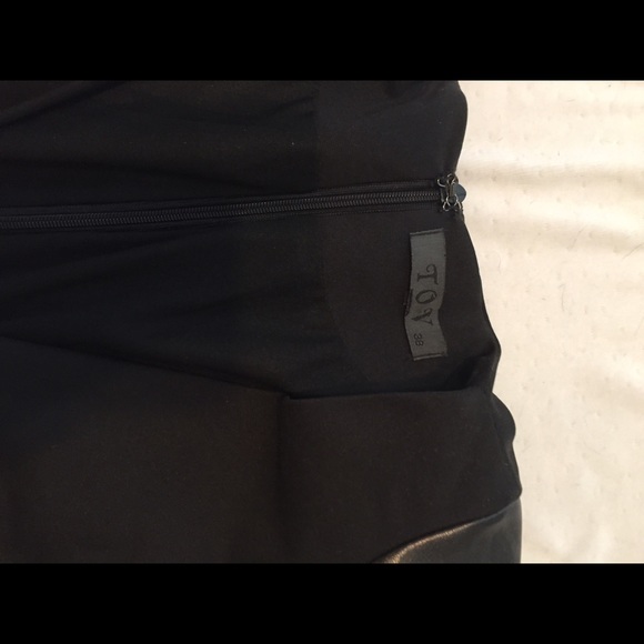 Long sleeve little black dress - Picture 2 of 2