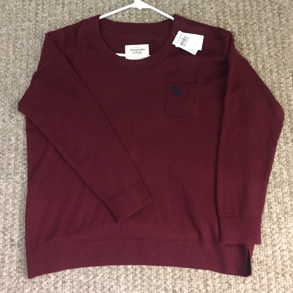 Brand new A&F sweater for fall! 🍂