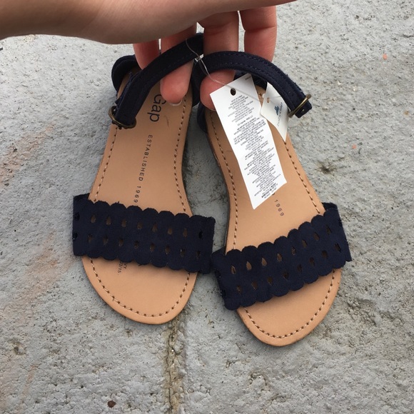 Brand new Gap girls shoes