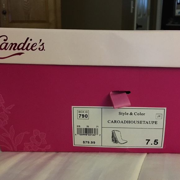 Taupe Fringe Booties! - Picture 2 of 3