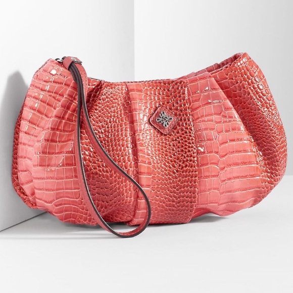 Vera Wang Handbags - 🆕Vera Wang purse🆕