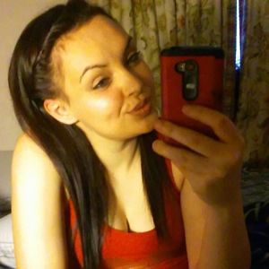 Meet your Posher, Cecelia