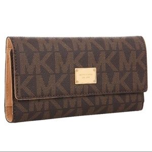 Michael Kors Jet Set Logo Checkbook Wallet