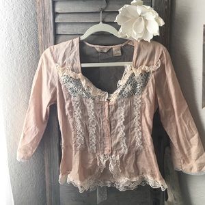 Lace shabby chic top