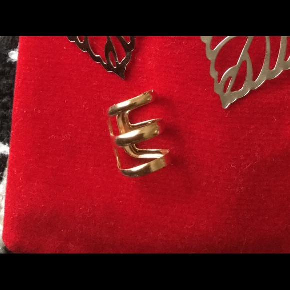 Ear clip - Picture 3 of 3