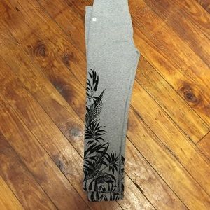Fabletics Yoga/Workout Capris
