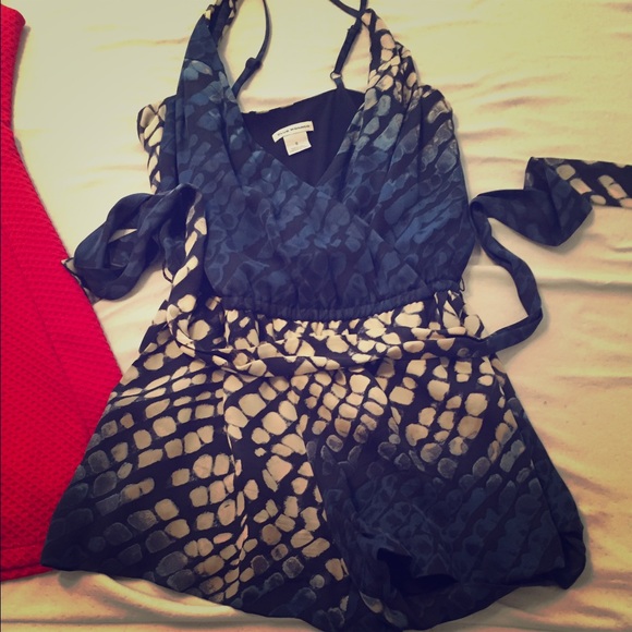 Romper - Picture 1 of 2