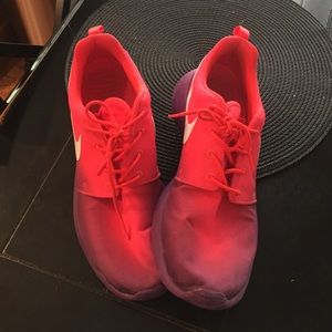 Nike Roshes