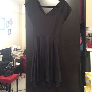 Tobi criss cross back short sleeve skater dress