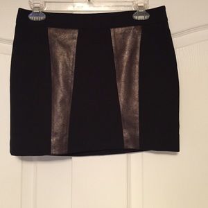 French connection black and bronze skirt