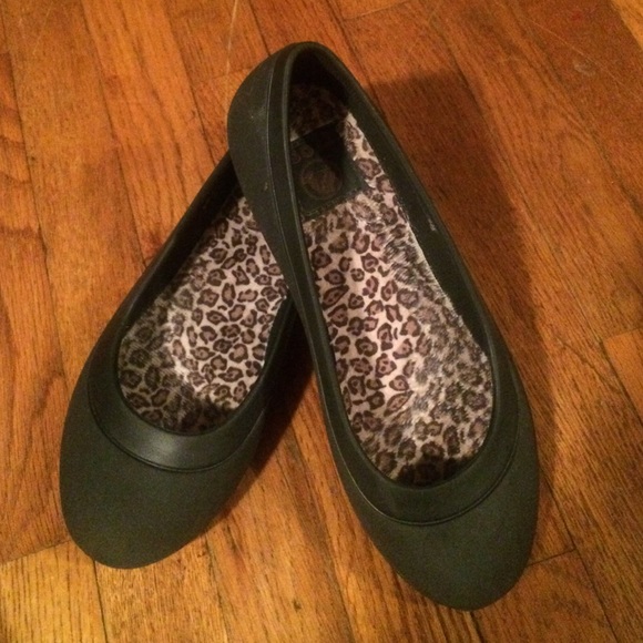 Women's Black Croc Flats