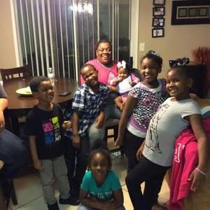 Meet your Posher, Pee