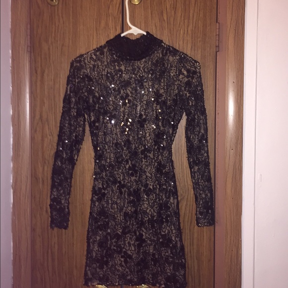 Versailles Boutique Dress - Picture 1 of 3