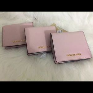 michael kors wallet