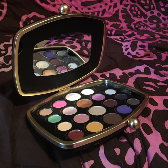 Sephora Minnie Mouse Palette