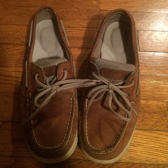 Tan Sperry's