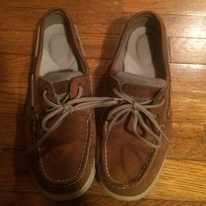 Tan Sperry's