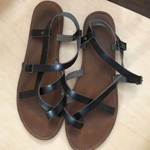 Mossimo black sandals
