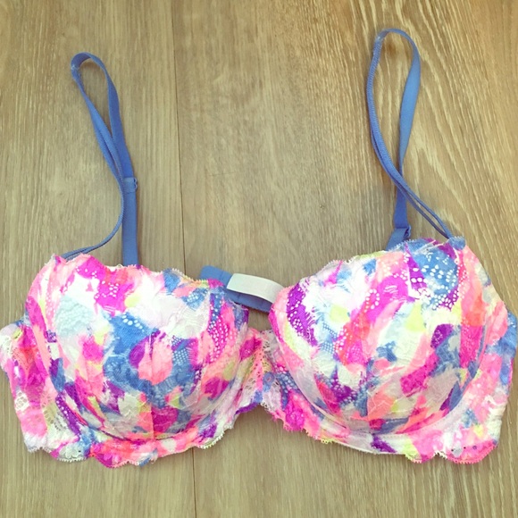 PINK Push-up Bra