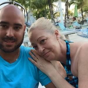 Meet your Posher, Norma