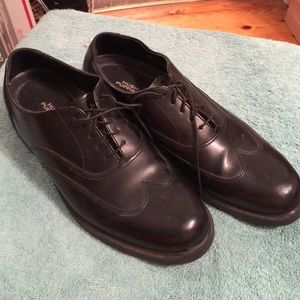 Black Hushpuppies