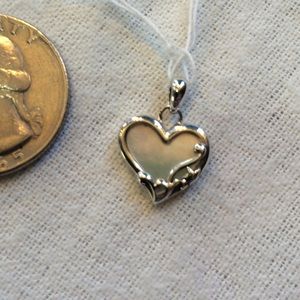Sterling Silver Heart Pendant w Mother of Pearl
