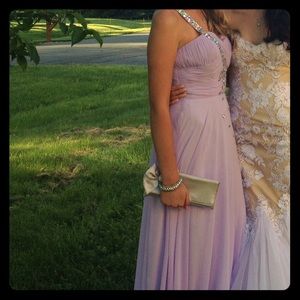 Beautiful Lilac Embellished Prom Dress 💜