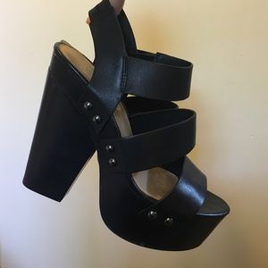 Adorable Platform ALDO Heels