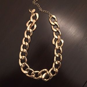 Guess chunky chain necklace