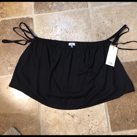 BNWT TOBI Less sleeve top - Picture 5 of 7