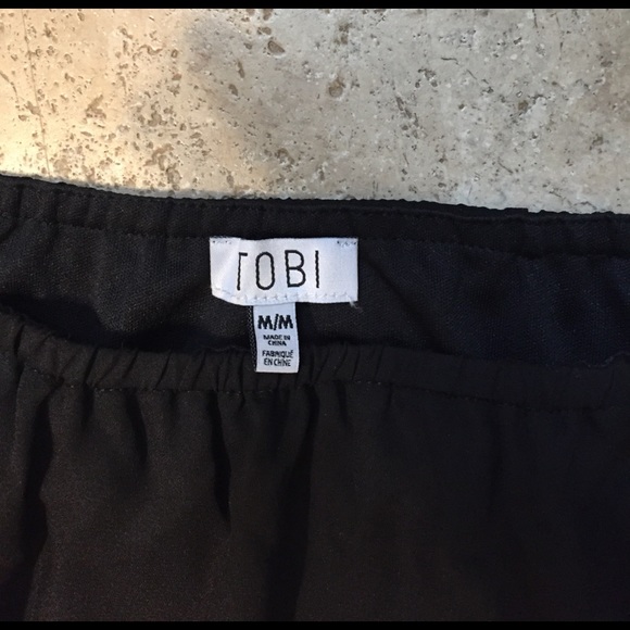 BNWT TOBI Less sleeve top - Picture 7 of 7