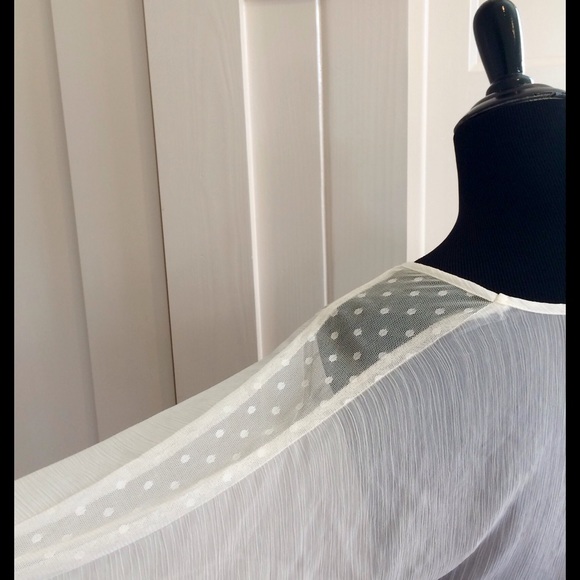 SOLD!  Sheer & Flowy Tunic by Xhilaration - Picture 2 of 6