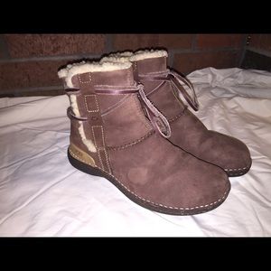Ugg lace up boots size 9 women's
