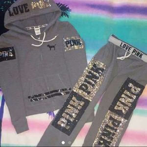 help iso this set even if it's a different color