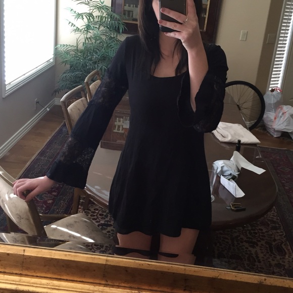 Cute witchy black dress with lace detail  🌙🔮