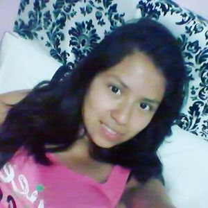 Meet your Posher, Claudia