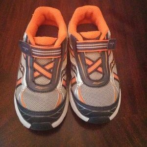 Saucony Ride 7 Toddler Boys Sneakers - Size 9M.