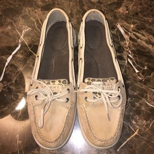 Tan leopard Sperry's