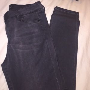 Celebrity Pink skinny jean